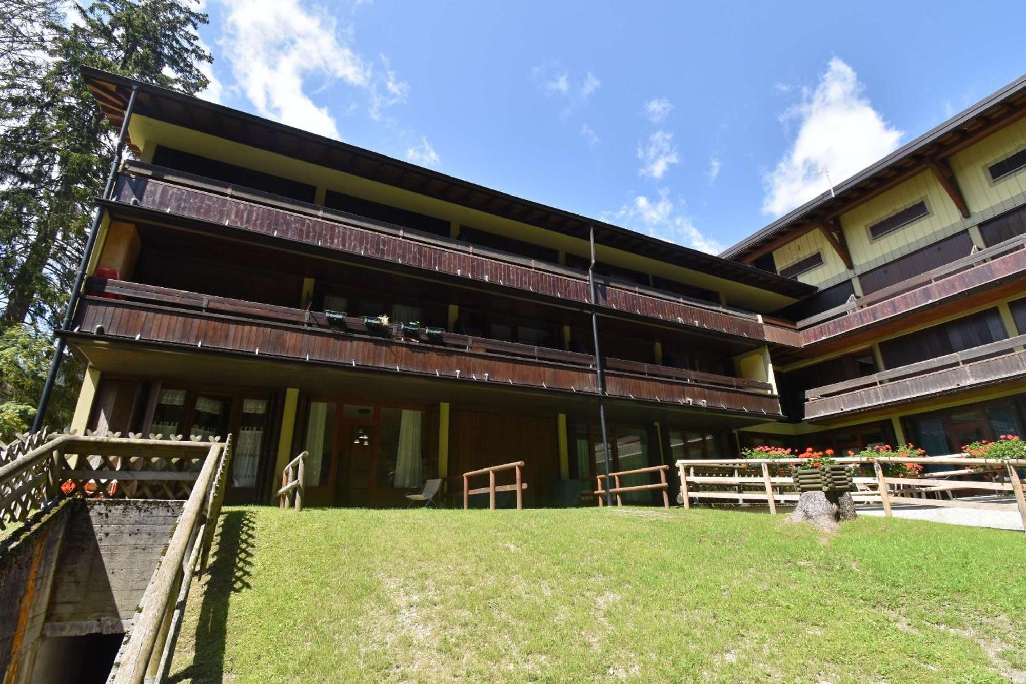 מדונה די קמפיליו Residenza Silvana מראה חיצוני תמונה